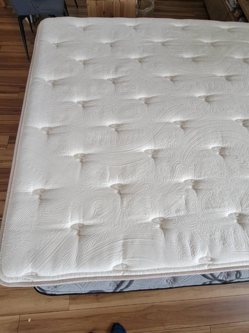 【展示品・美品】シモンズ カスタムロイヤル ダブルマットレス