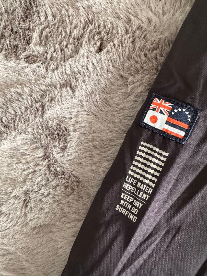 ジャスティスサーフボードボアジャケット