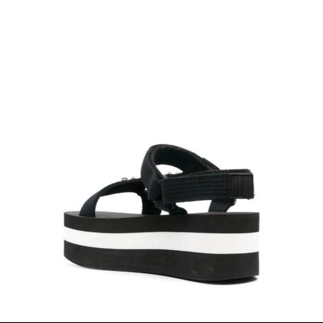 【新品・未使用】マルニ♡ フラワー　ビジュー　サンダル　ブラック