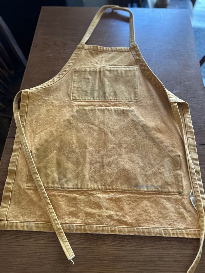 フリーホイラーズ　エプロン