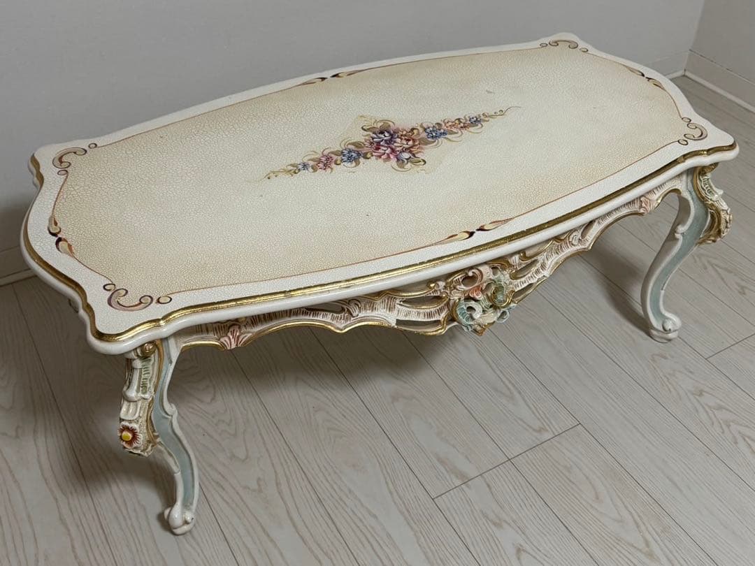 イタリア製ロココセンターテーブル