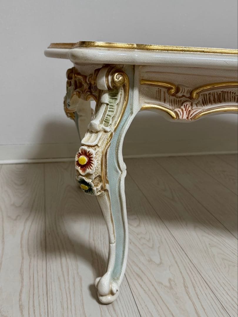 イタリア製ロココセンターテーブル