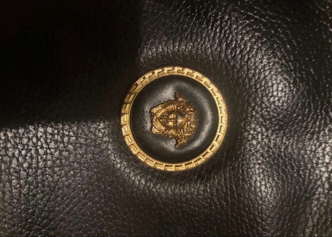 GIANNI VERSACE ブラックレザートートバッグ