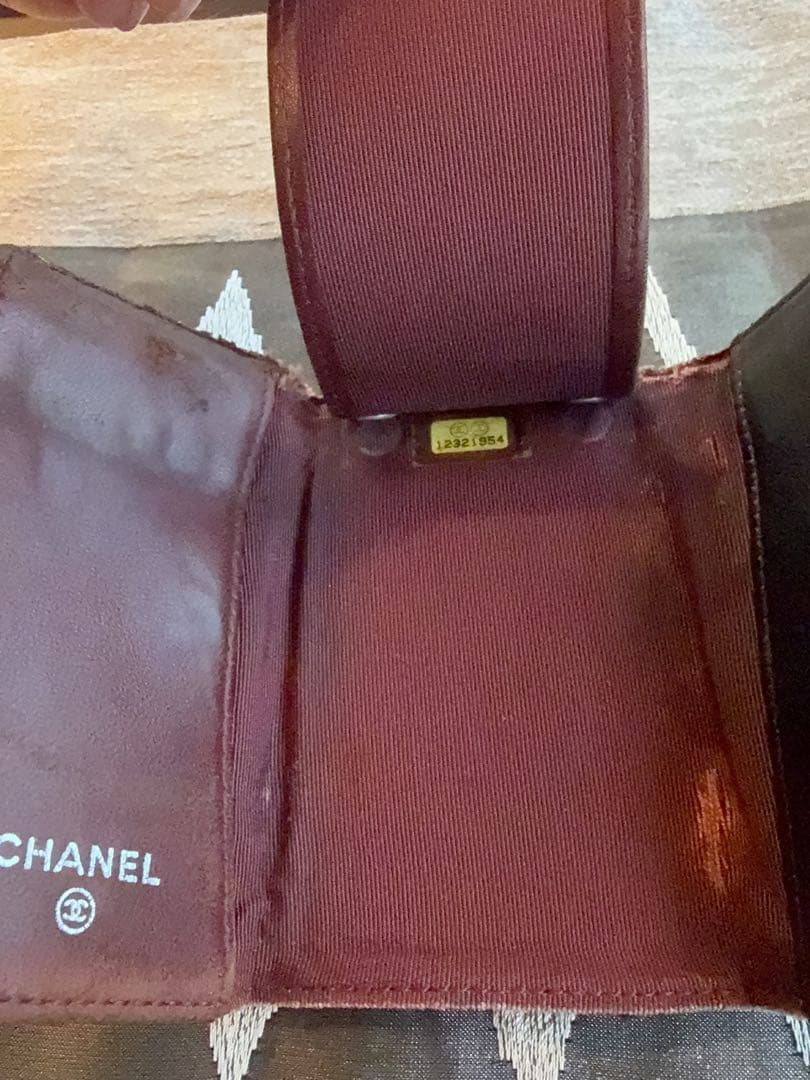 CHANEL シャネル キルティング ブラックレザーキーケース