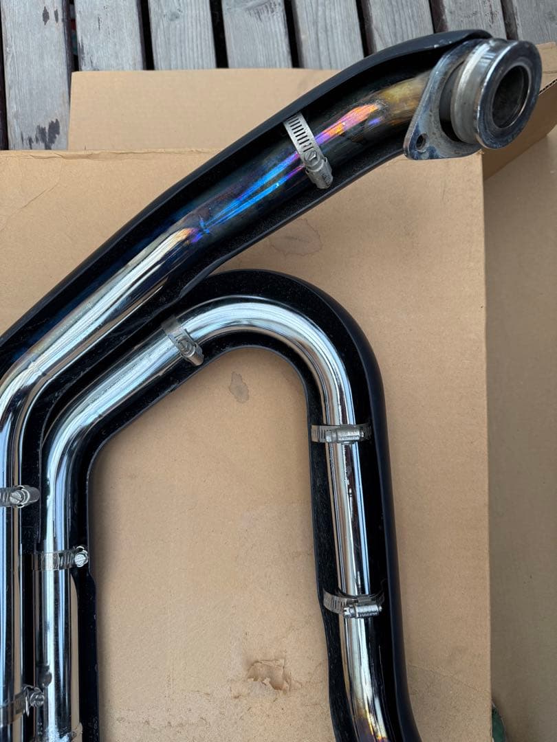 本日最終日　バンスアンドハインズ　ヤマハボルト用　マフラー