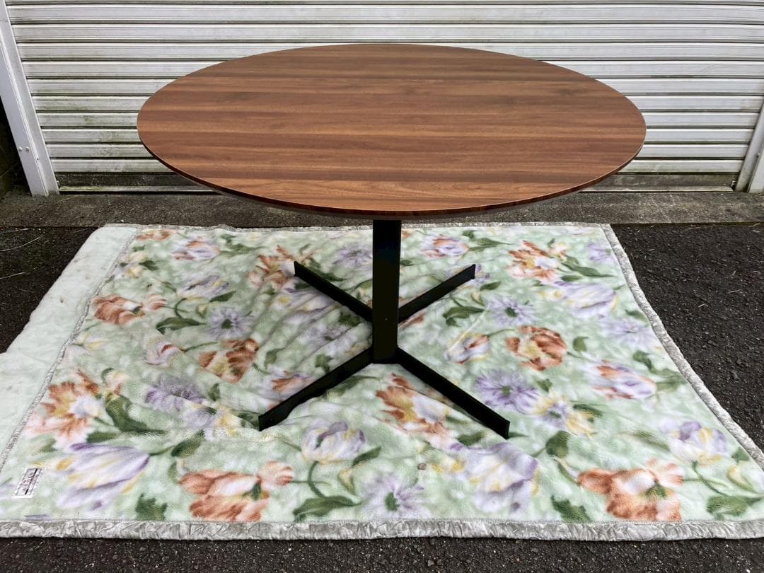 美品★ダイニングテーブル★円★丸テーブル★110cm