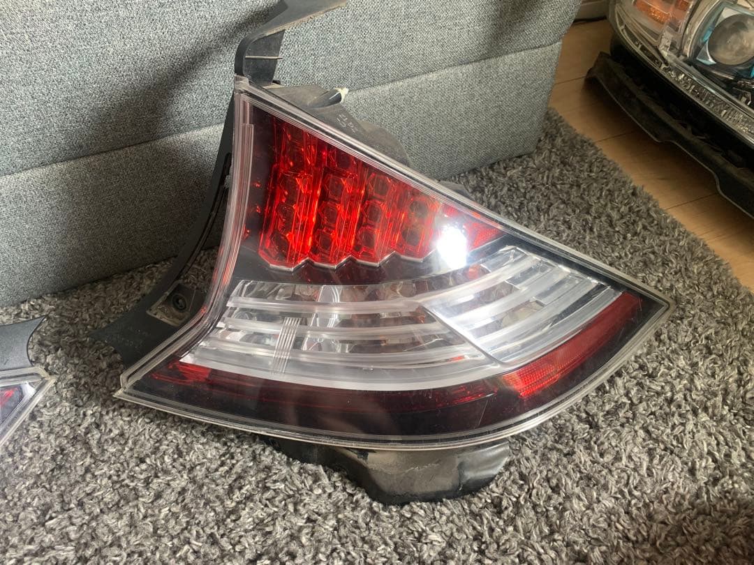 CRZ ZF1 テールライト