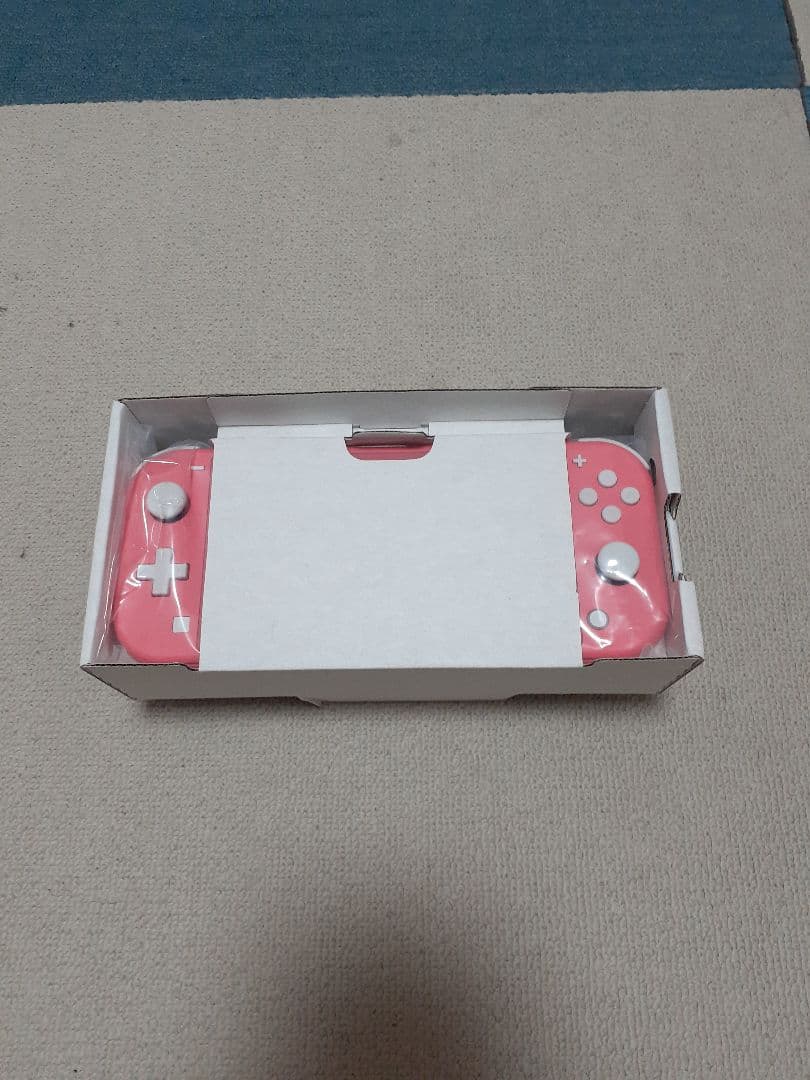 Nintendo Switch Lite コーラル 2023年