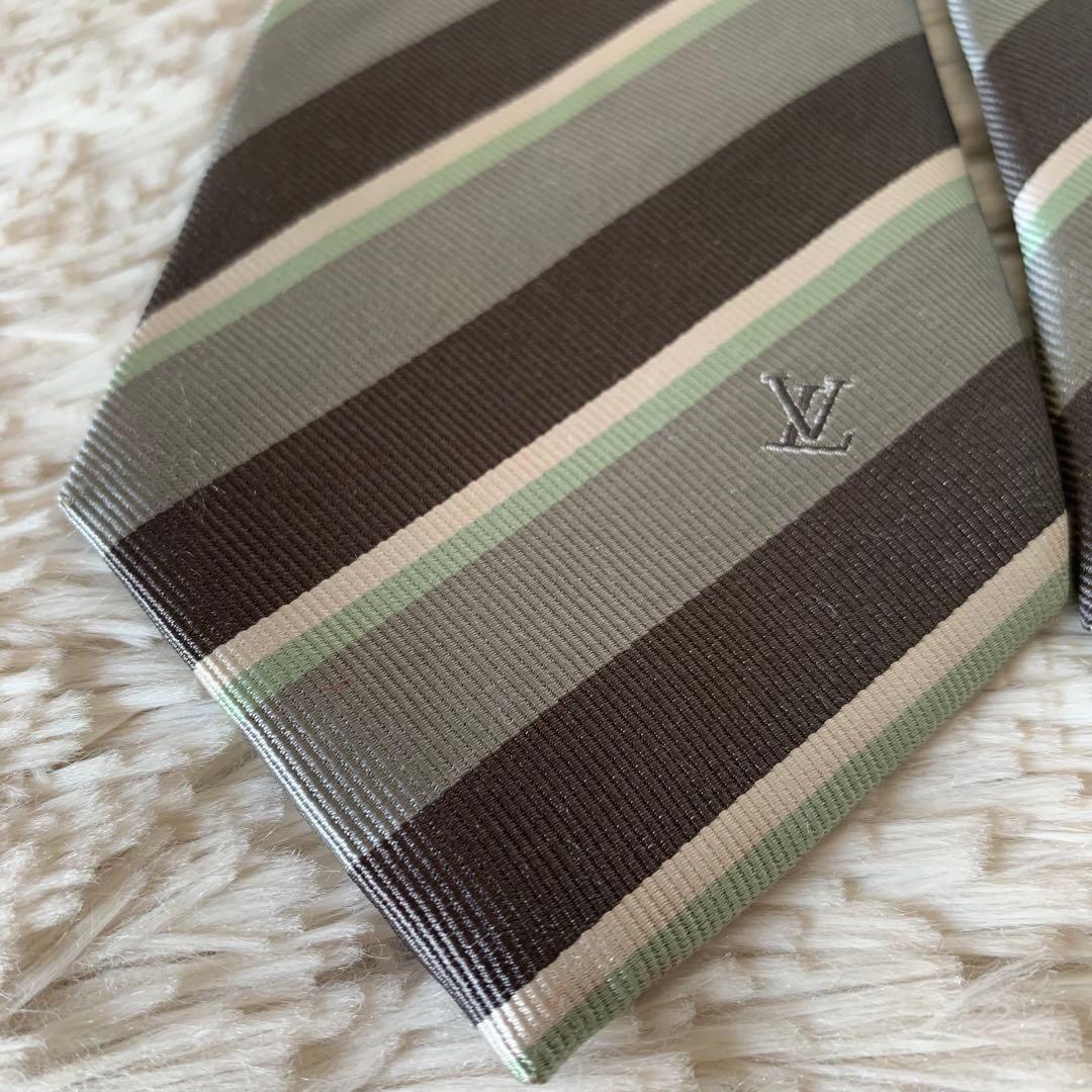 極美品✨️ルイヴィトン シルクネクタイ ストライプ レジメンタル グレー 刺繍