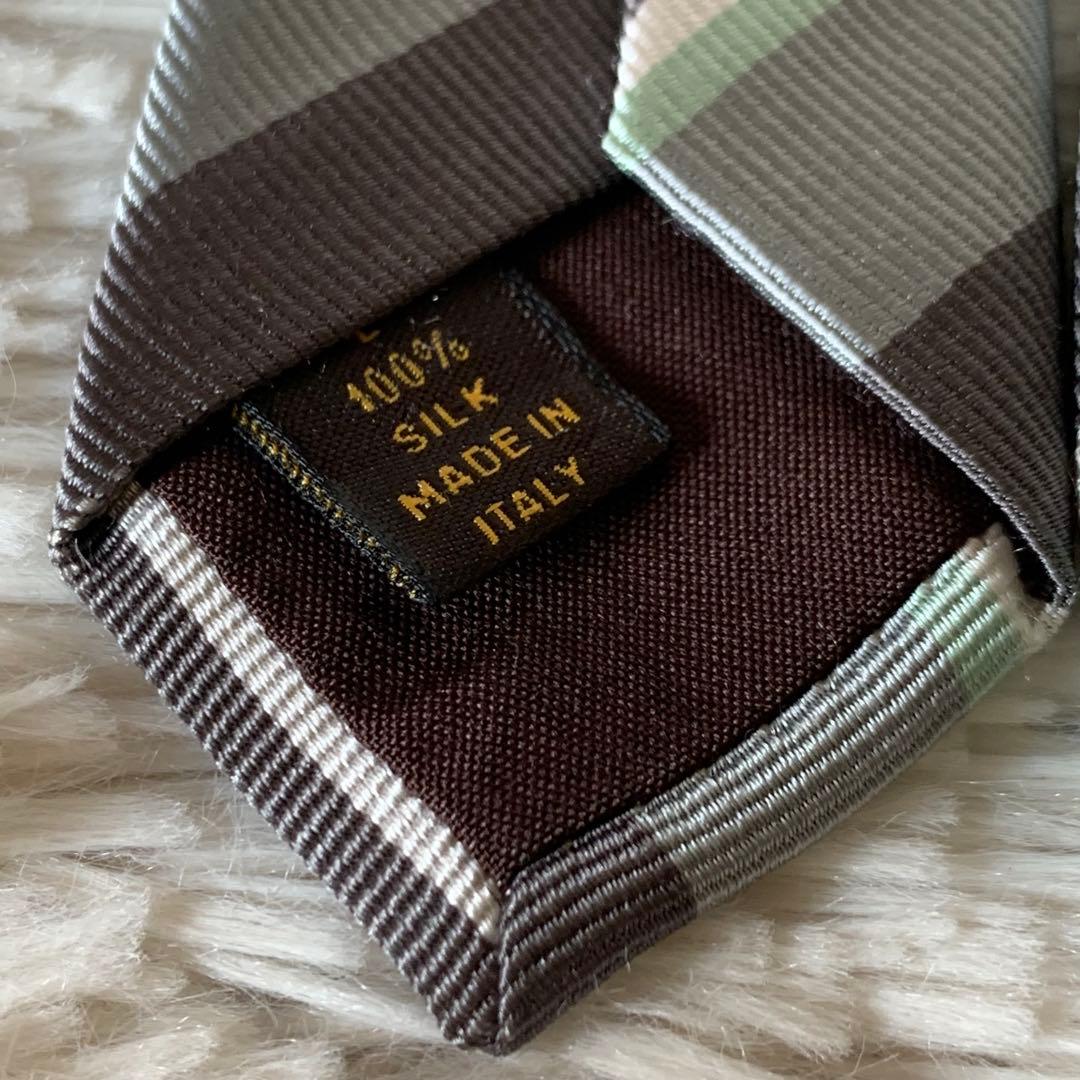 極美品✨️ルイヴィトン シルクネクタイ ストライプ レジメンタル グレー 刺繍