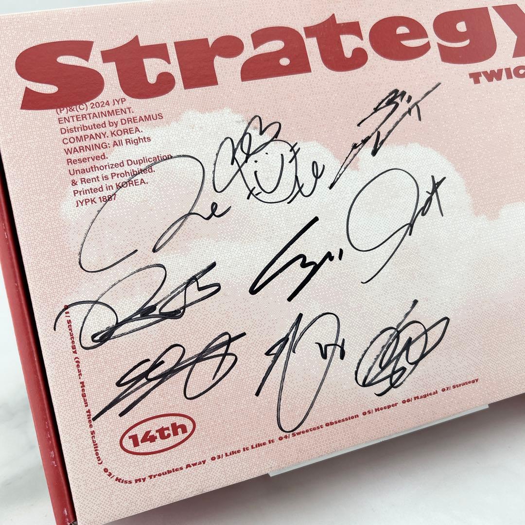 【直筆サイン入り】 TWICE Strategy Step1 アルバム
