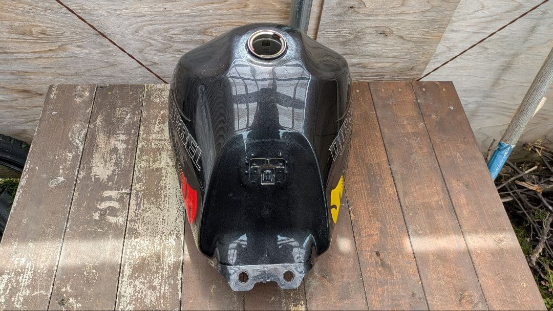 SUZUKI ジェベル250xc タンク　黒