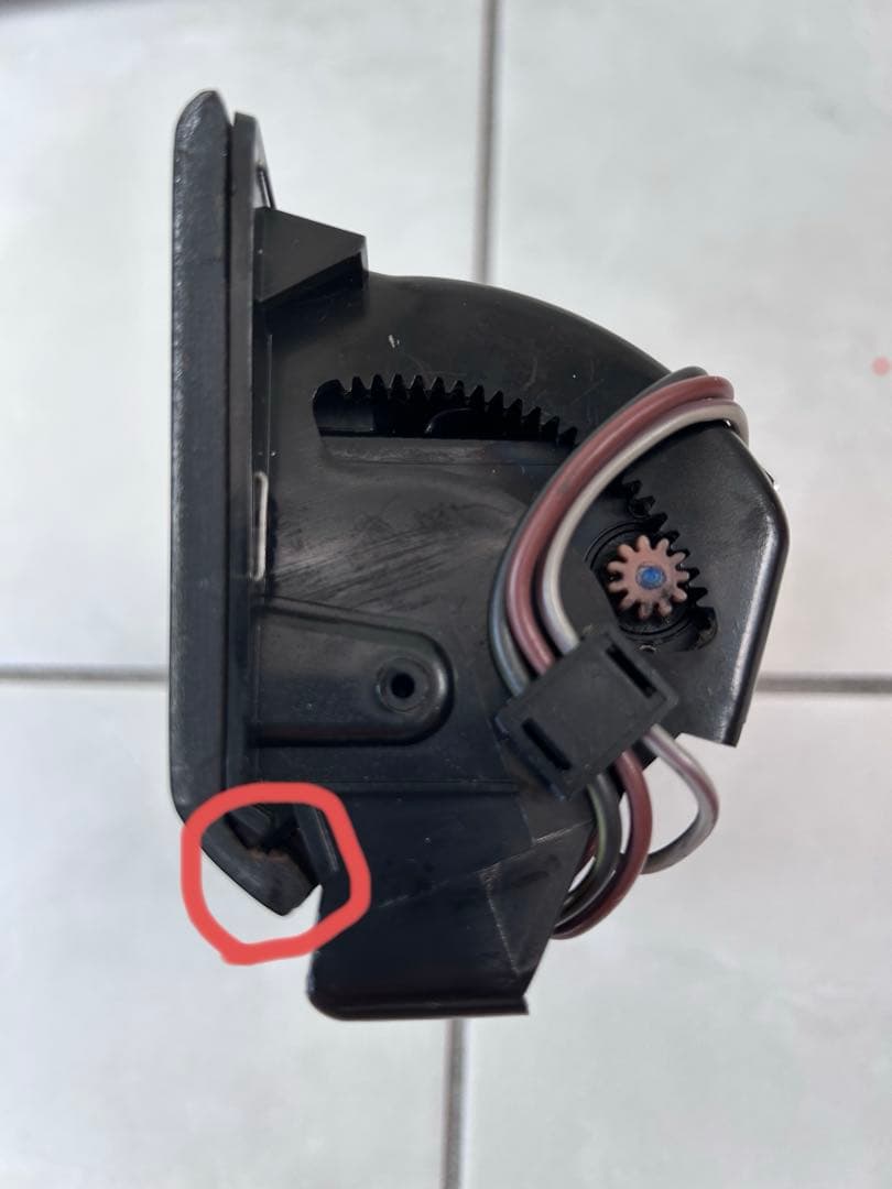 ★極美品 メルセデスベンツ W124 E500 ウォルナット灰皿