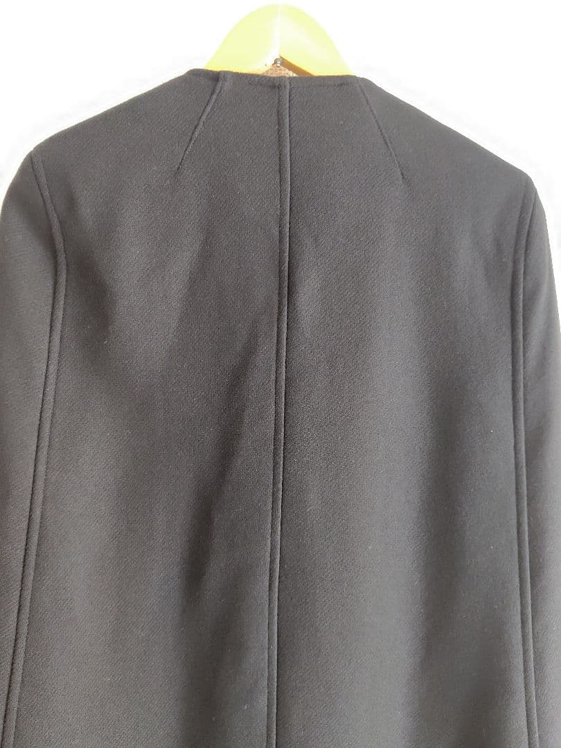 ZARA×MANTECO(マンテコ) ブラック ケープコート ポンチョ ゴールド