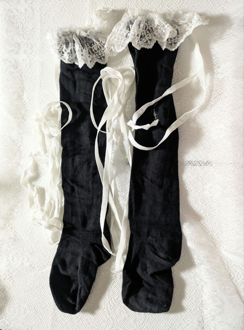 Moi-meme-Moitie☆クロスアーチレースリボンオーバーニー☆ 白黒