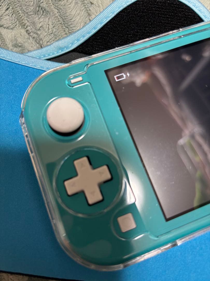 Nintendo Switch Lite ターコイズ　おまけつき。