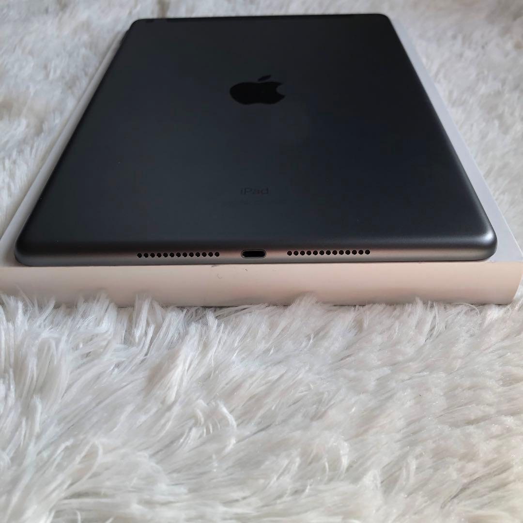 【即購入OK】iPad 第8世代 セルラーモデル【極美品】 #101 【付属品】