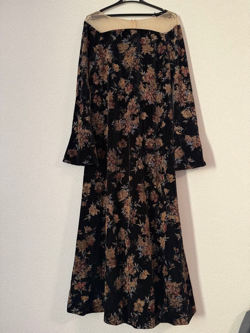 ワンピース ameri FLOWER PRINT VELOUR DRESS