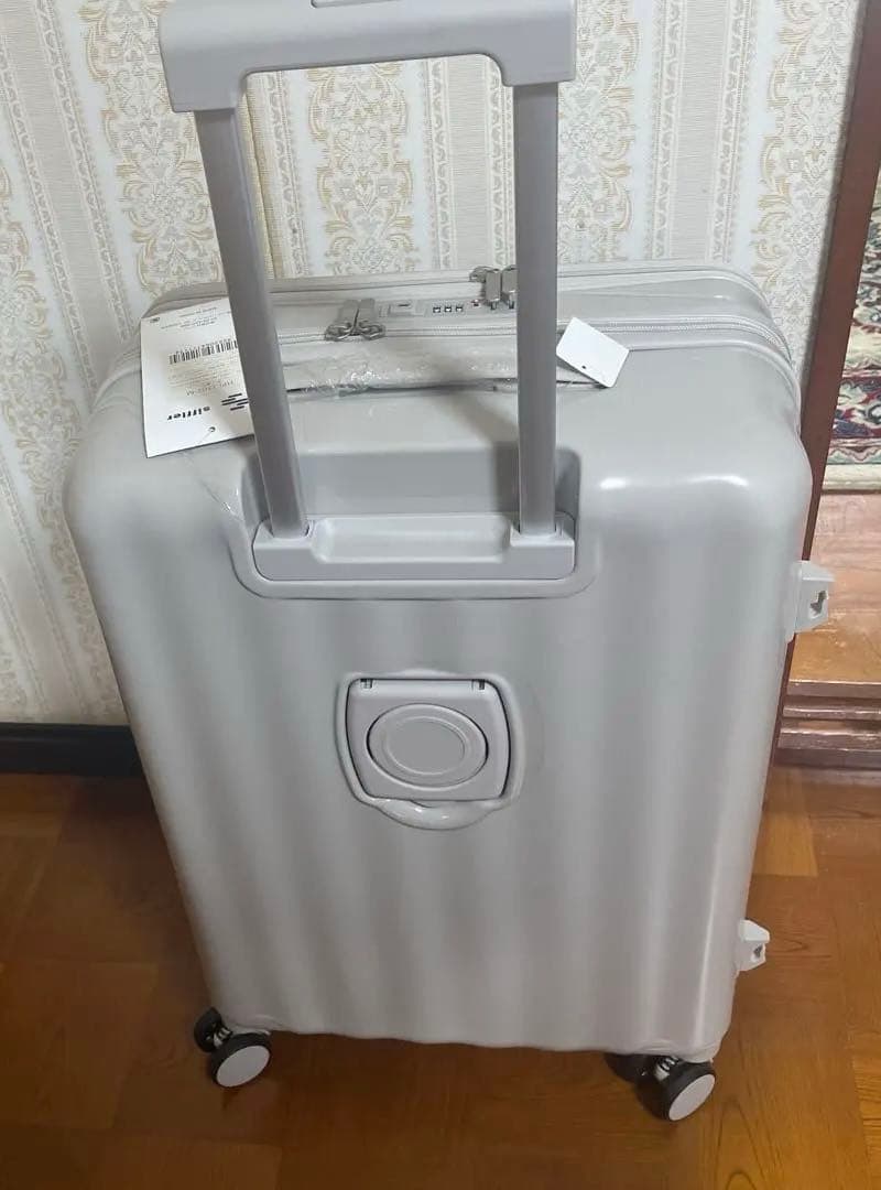 SIFFLER シフレ　新品未使用　中型　キャリーケース　60ℓ