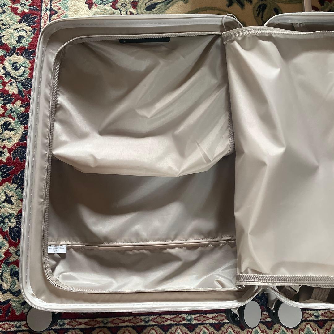 SIFFLER シフレ　新品未使用　中型　キャリーケース　60ℓ