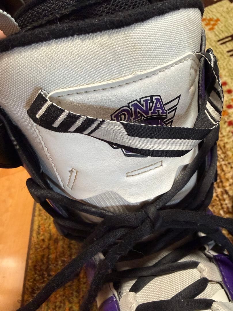 スノーボード deeluxe DNA pro