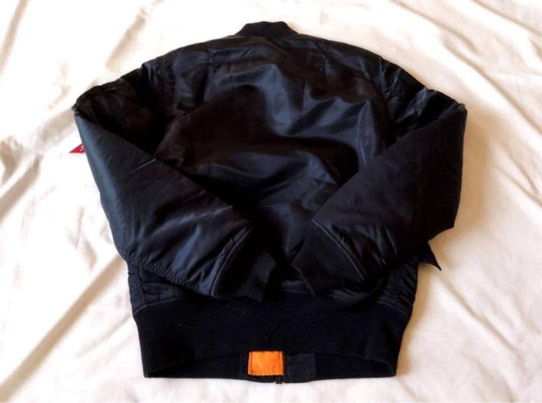 Alpha アルファ　黒　MA-1　L　フライトジャケット　ブラック