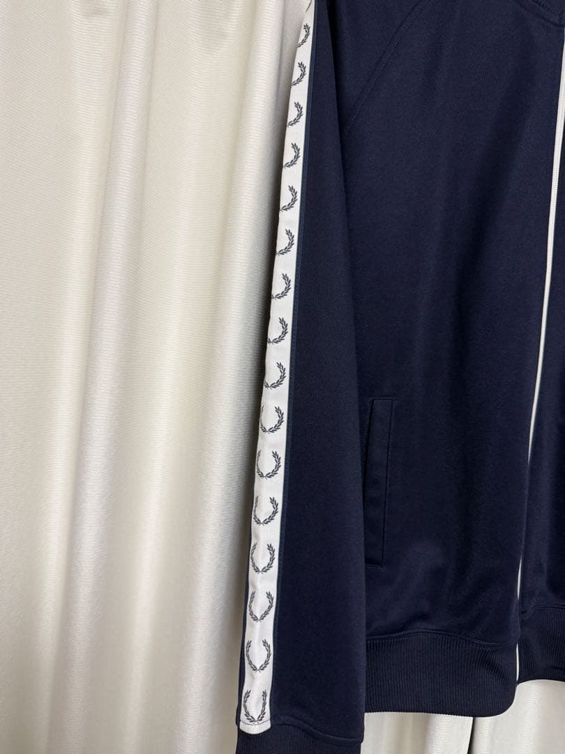 FRED PERRY ネイビー トラックジャケット M