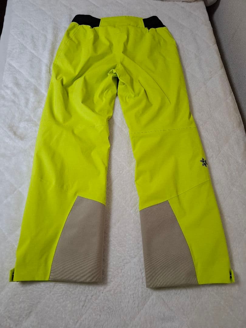 ゴールドウィン ライムイエロー スキーウェア(パンツ)