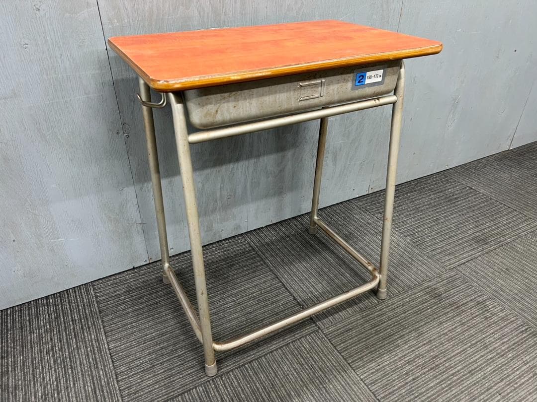 512◆格安配送地域あり◆ホウトク製◆学童机・椅子4組(旧JIS2号)学校学習塾