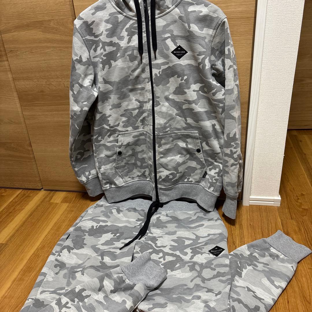 QUIKSILVER 迷彩柄ジャージ上下セット L/XXL