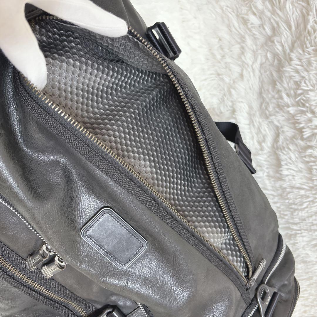 TUMI トゥミ レザー ボストンバッグ トラベル ビジネス 出張 仕事 旅行