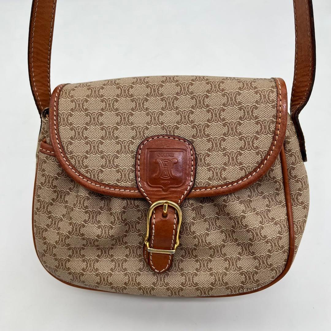 【美品】CELINE ショルダーバッグ 斜めがけ ホワイトマカダム柄 トリオンフ