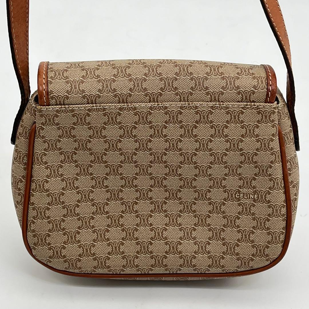 【美品】CELINE ショルダーバッグ 斜めがけ ホワイトマカダム柄 トリオンフ