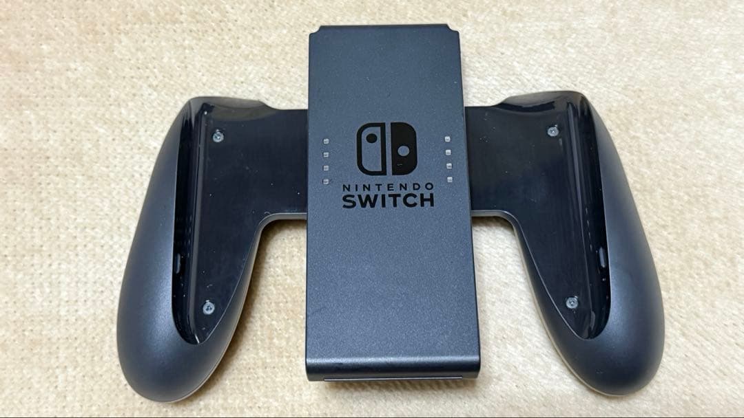 Nintendo Switch 本体【Let's Go! ピカチュウ仕様】