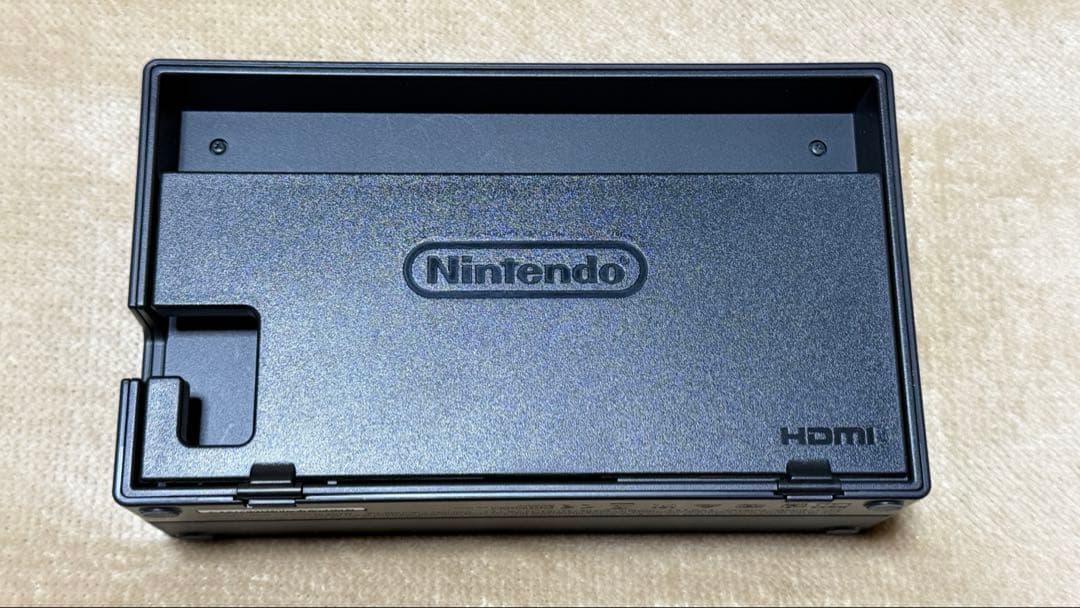 Nintendo Switch 本体【Let's Go! ピカチュウ仕様】