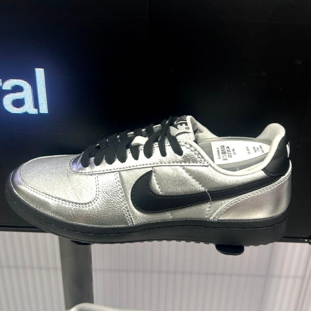 Nike フィールド ジェネラル 24.5㎝ スニーカー　シルバー