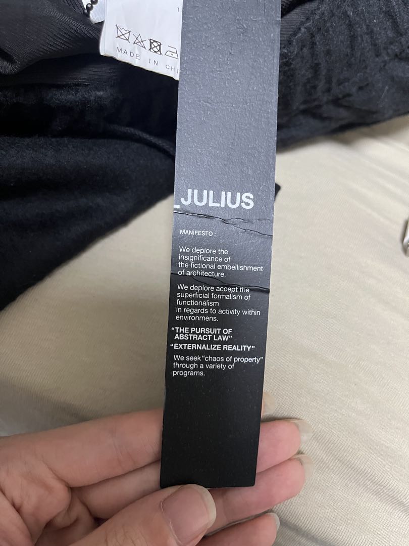 Julius クロップドサルエルパンツ　23AW