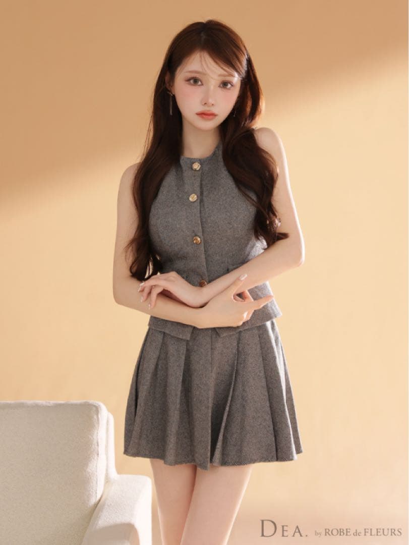 ローブドフルールクラシカルベストセットアップフレアミニキャバドレス