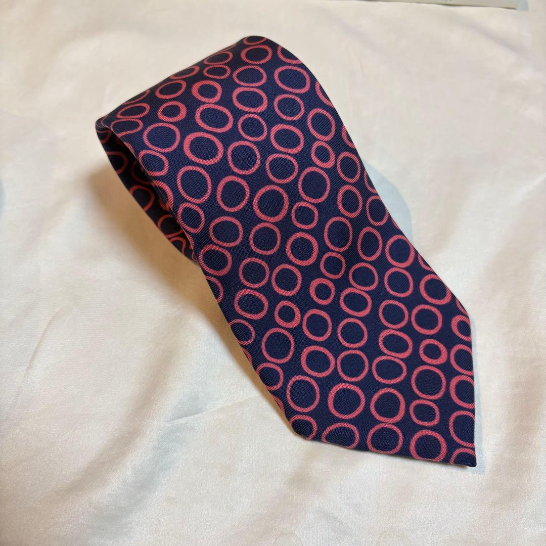 CHARVET シャルべ　ネクタイ