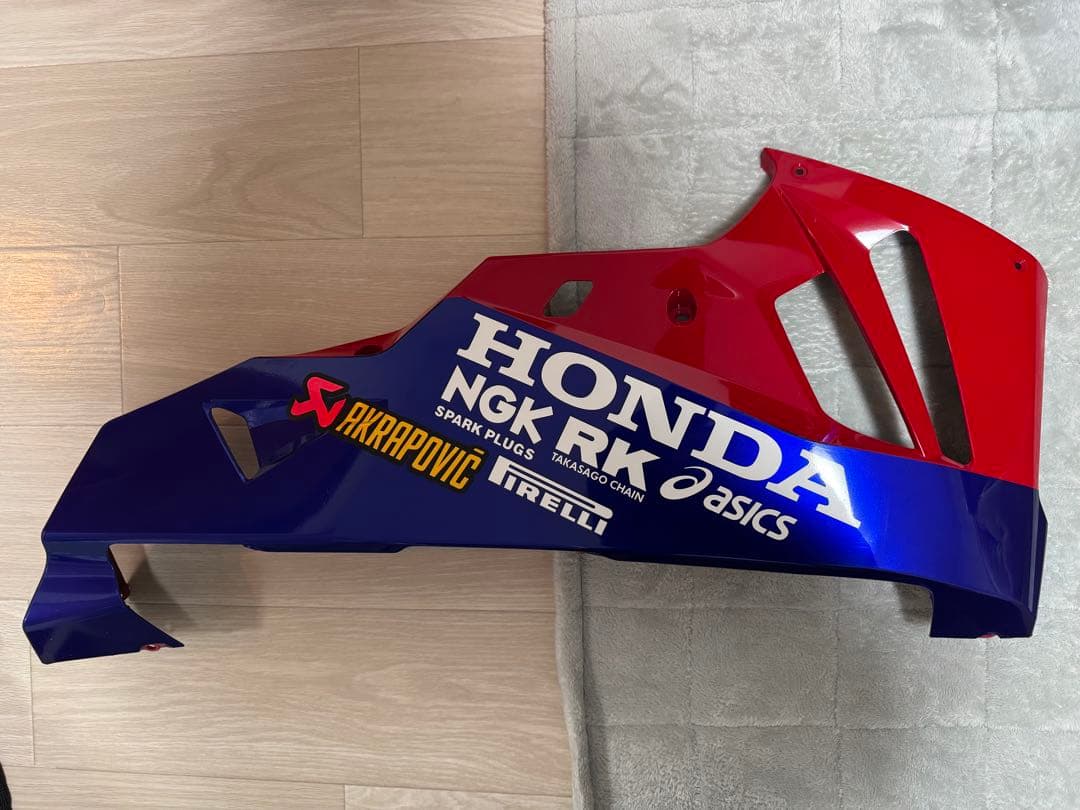 値下げ！HONDA CBR600RR 純正アンダーカウル WSBKラッピング仕様