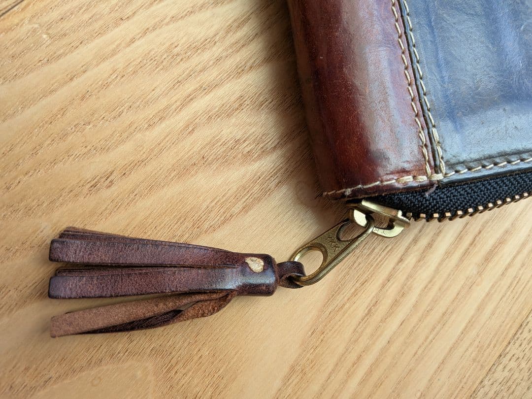 ryu長財布 ブラウン系 タッセル付き