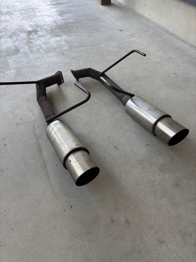 スバルレヴォーグVM チタン製マフラー2本