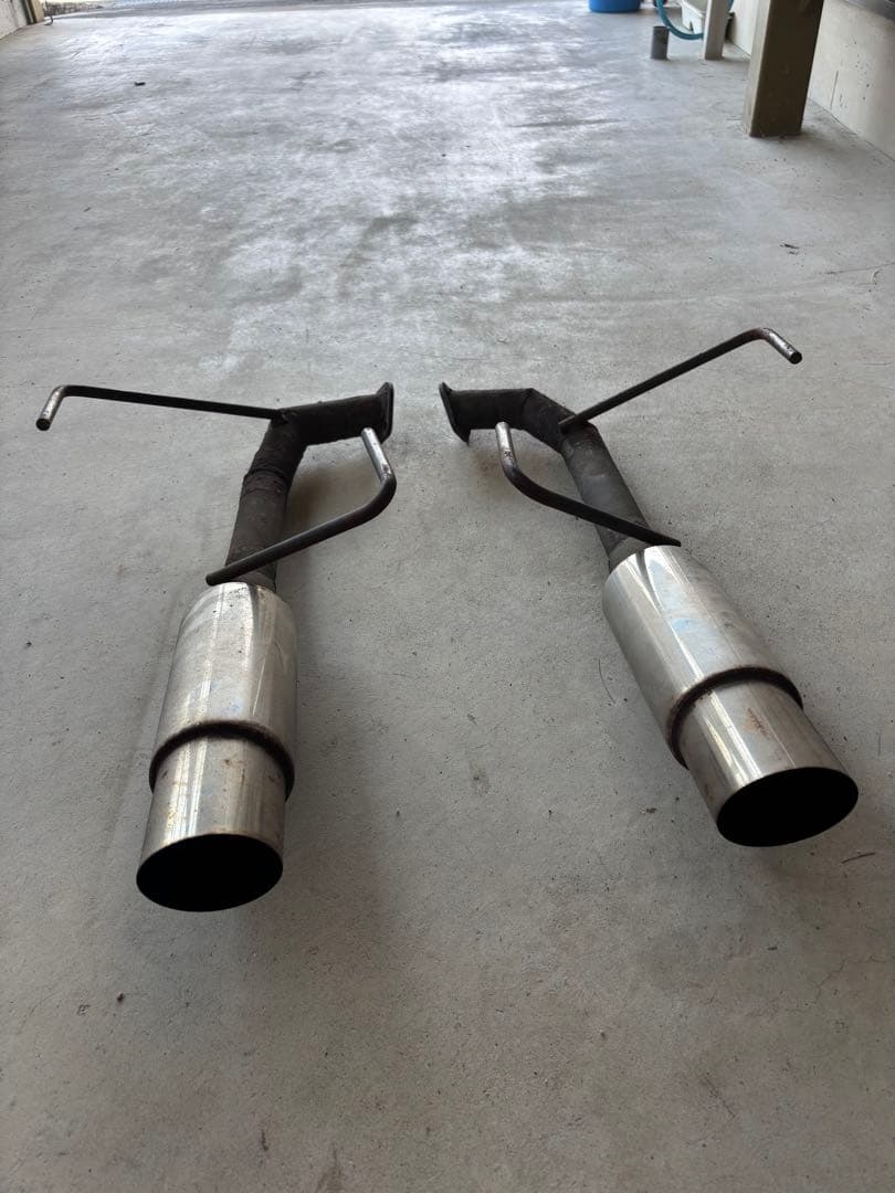 スバルレヴォーグVM チタン製マフラー2本