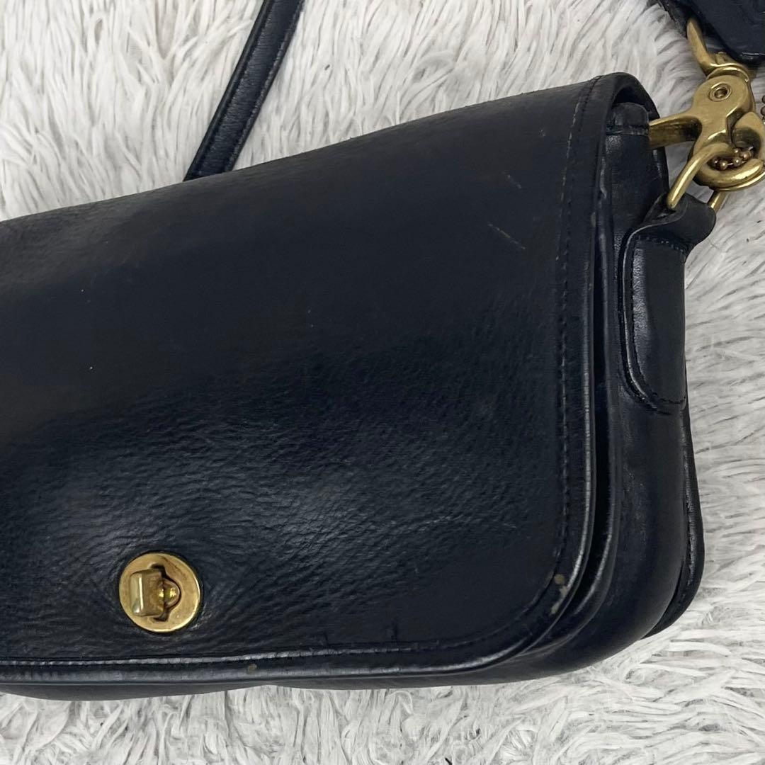 美品 オールドコーチ レザー ショルダーバッグ ターンロック フラップ 黒