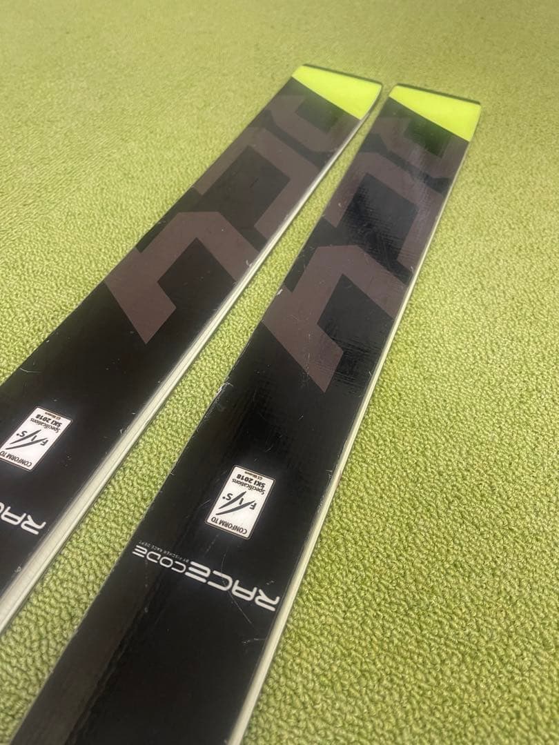 値下！フィッシャーFischer GS 188cmR30選手用　ピストンプレート