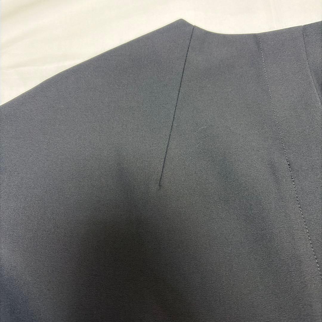 LE PHIL ブラック ノースリーブベスト F