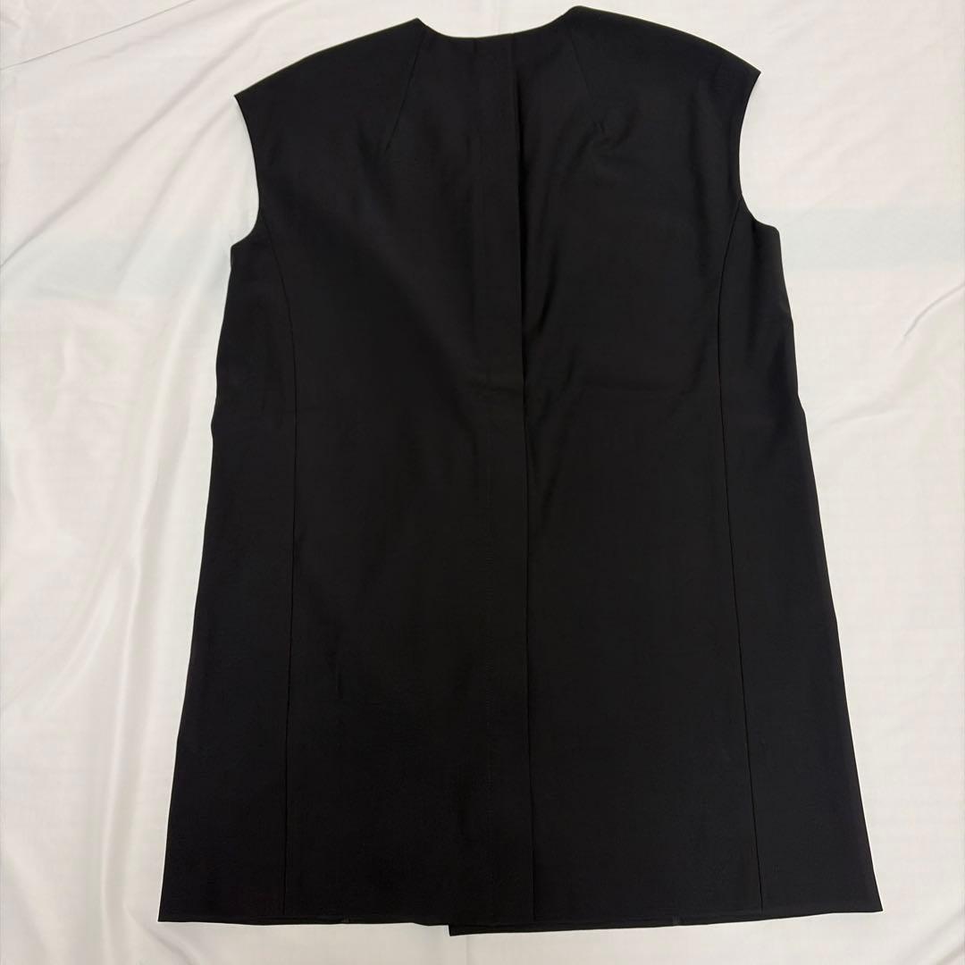 LE PHIL ブラック ノースリーブベスト F