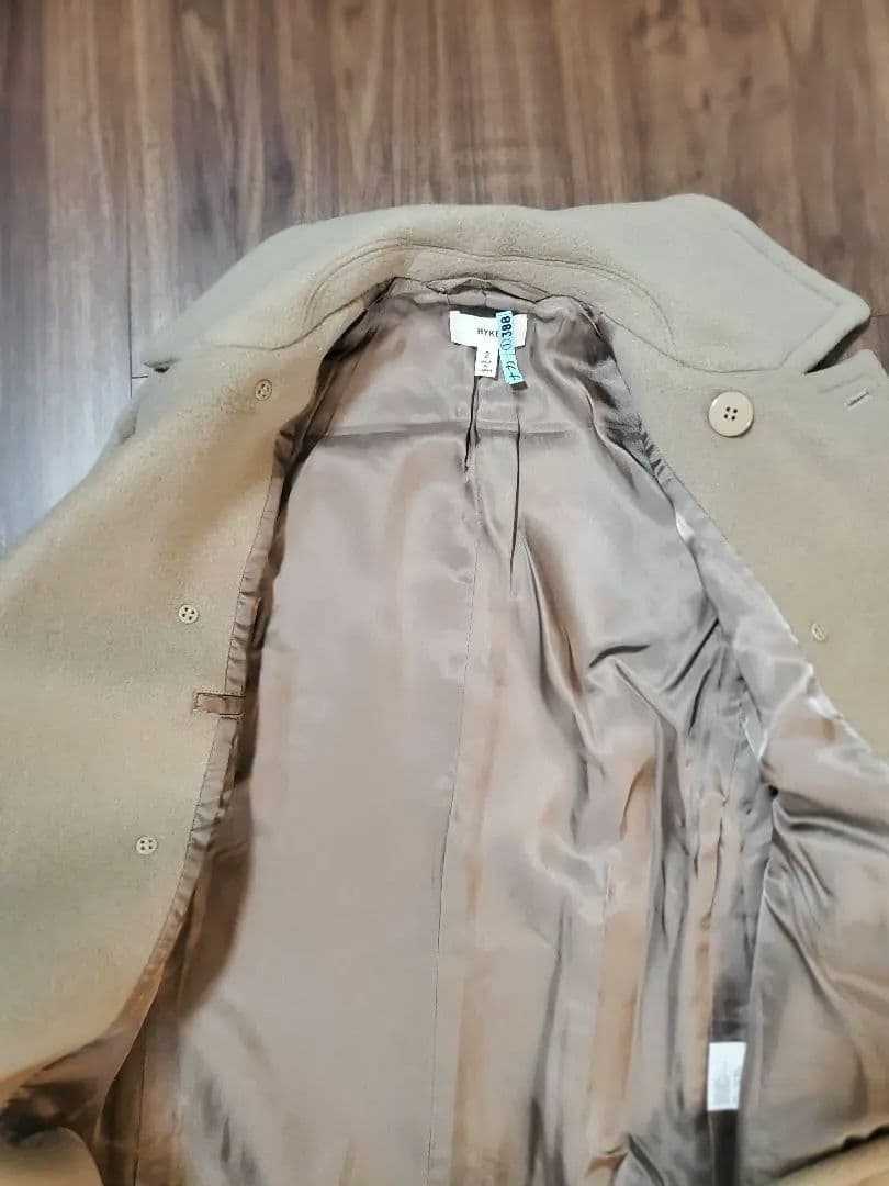 年始【最終値下げ】美品　hykeのロングコートです。