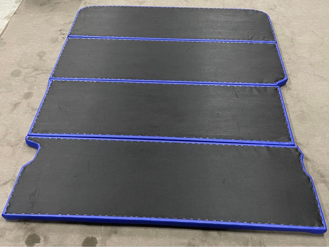 ハイエース4型スーパーGLベットキット