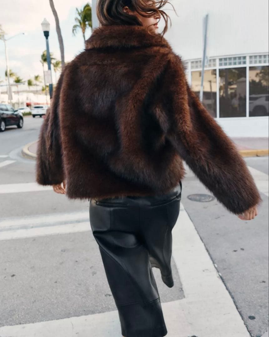 ZARAザラ リバーシブルダブルフェイス フェイクファージャケット 新品、未使用